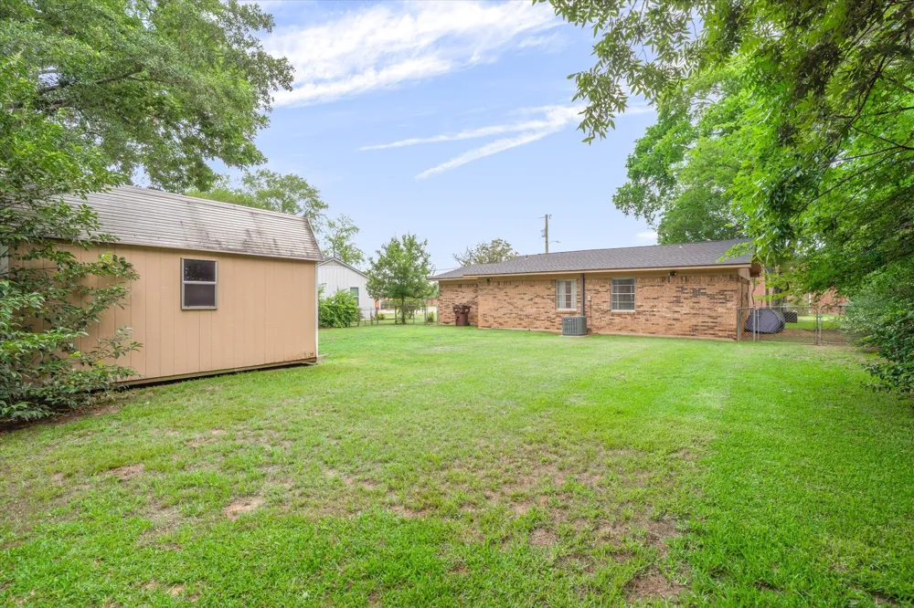 151 W College Street Canton, TX 75103