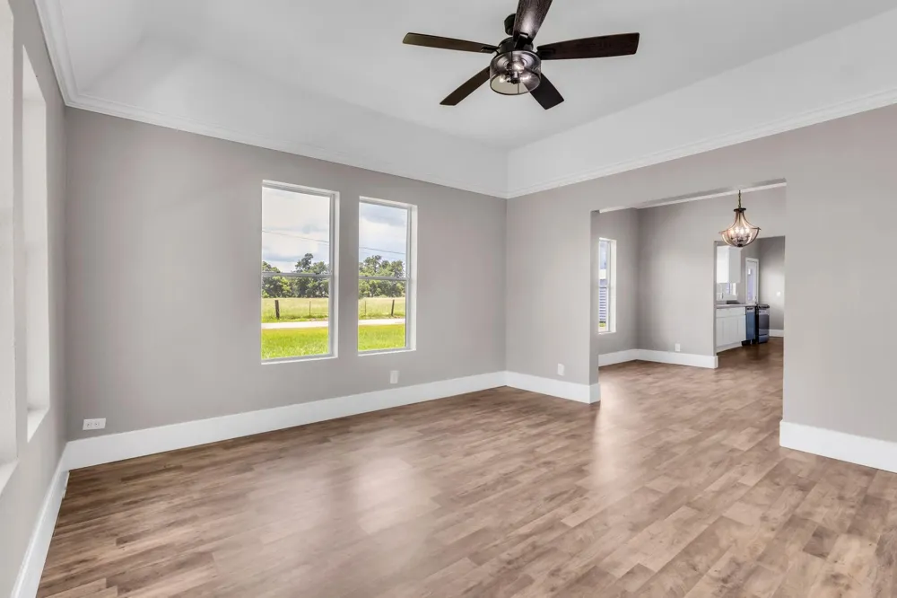 5010 Wilson Street Groves, TX 77619