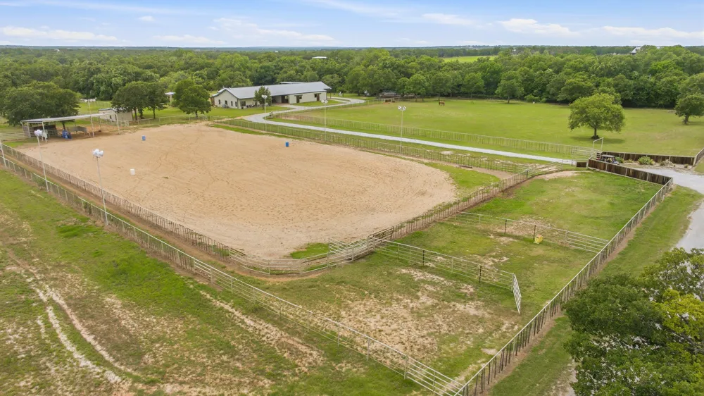 261 Dub Lane Poolville, TX 76487
