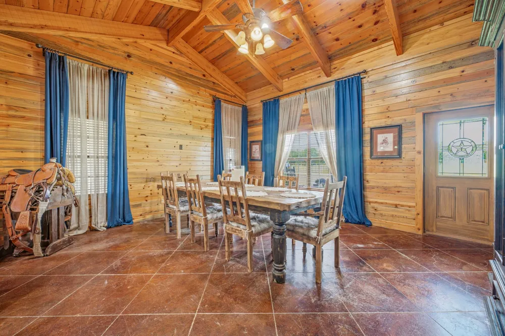 261 Dub Lane Poolville, TX 76487