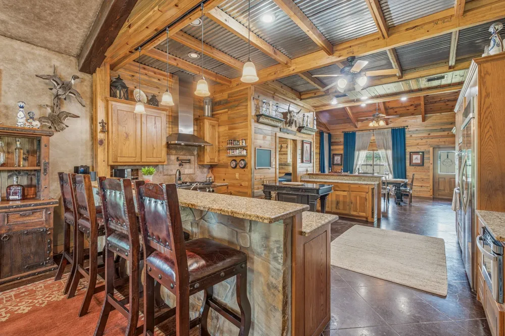 261 Dub Lane Poolville, TX 76487