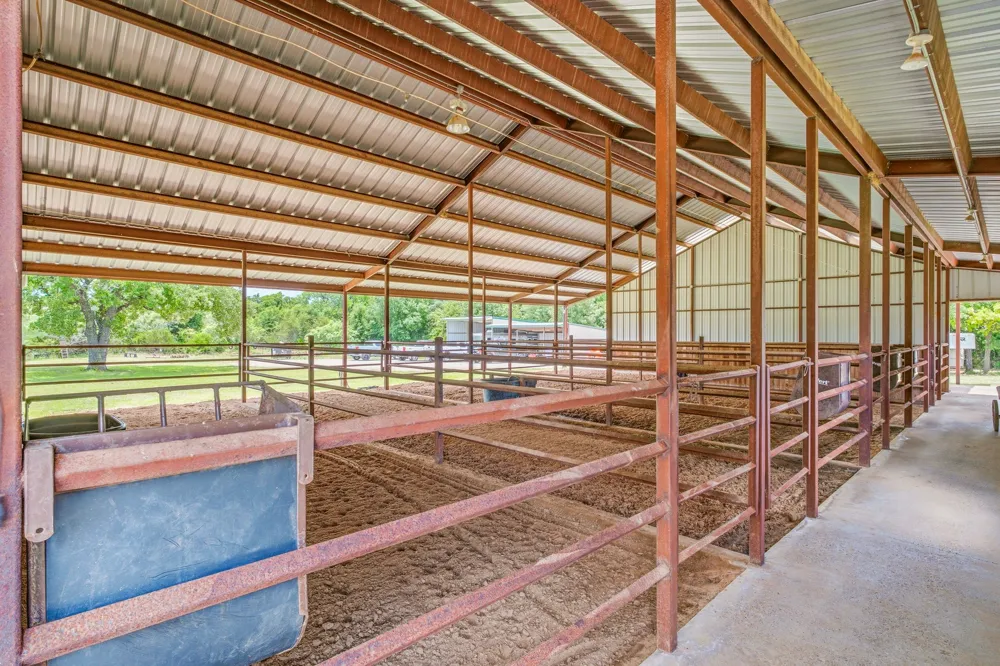 261 Dub Lane Poolville, TX 76487