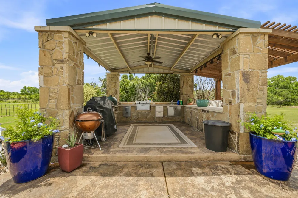 261 Dub Lane Poolville, TX 76487