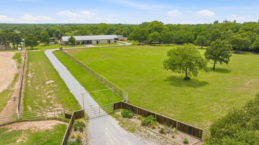 261 Dub Lane Poolville, TX 76487