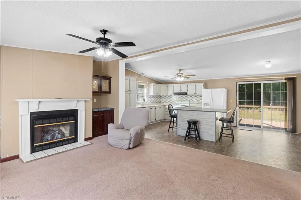 199 Sable Lane Thomasville, NC 27360
