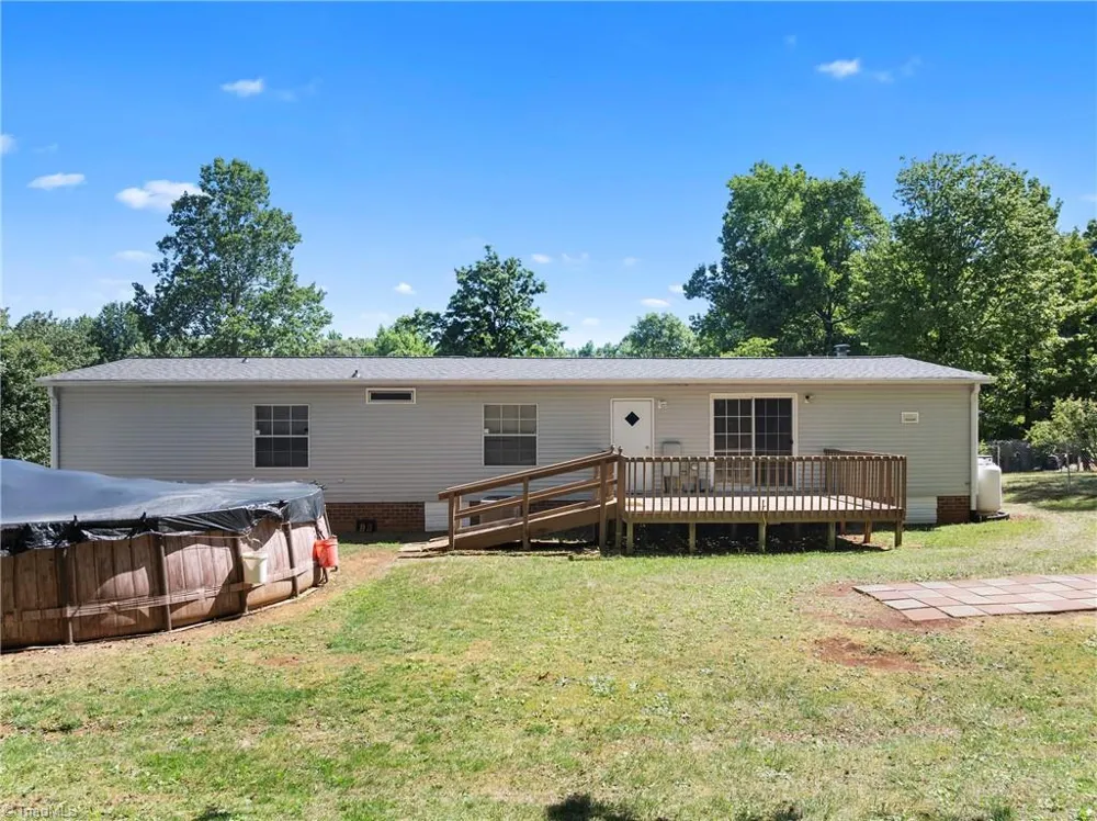 199 Sable Lane Thomasville, NC 27360