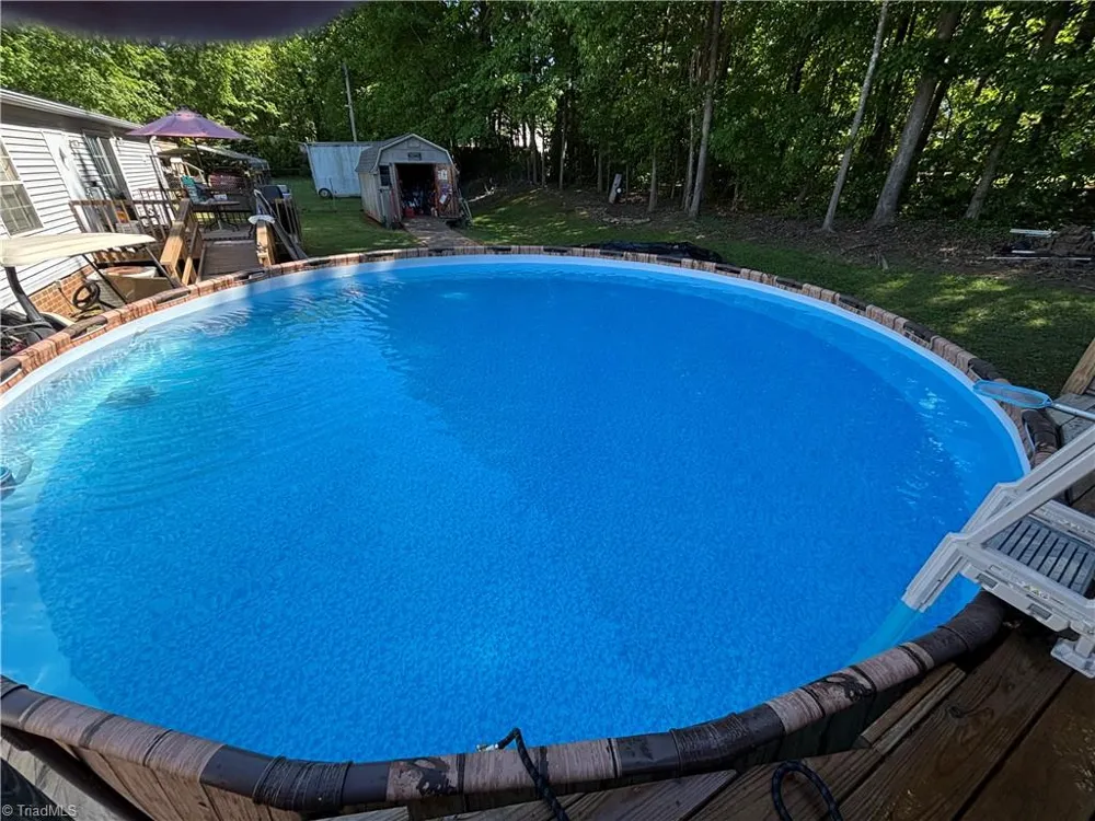 199 Sable Lane Thomasville, NC 27360