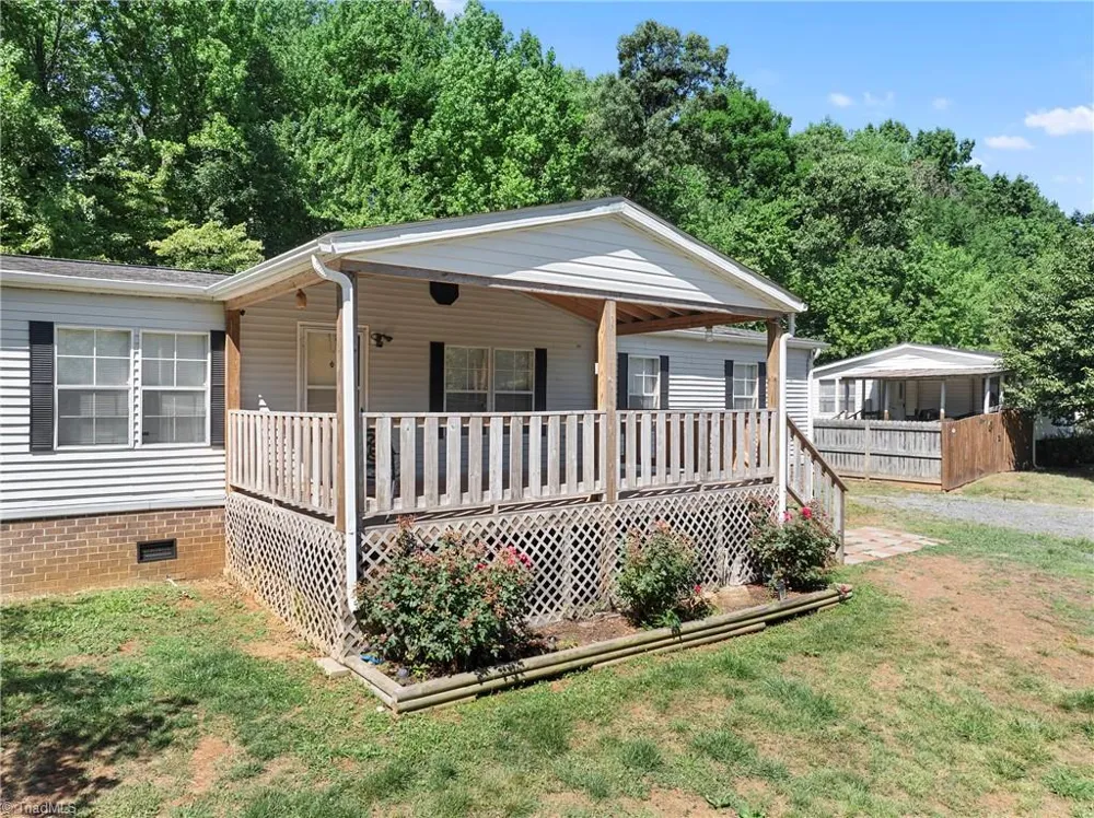 199 Sable Lane Thomasville, NC 27360
