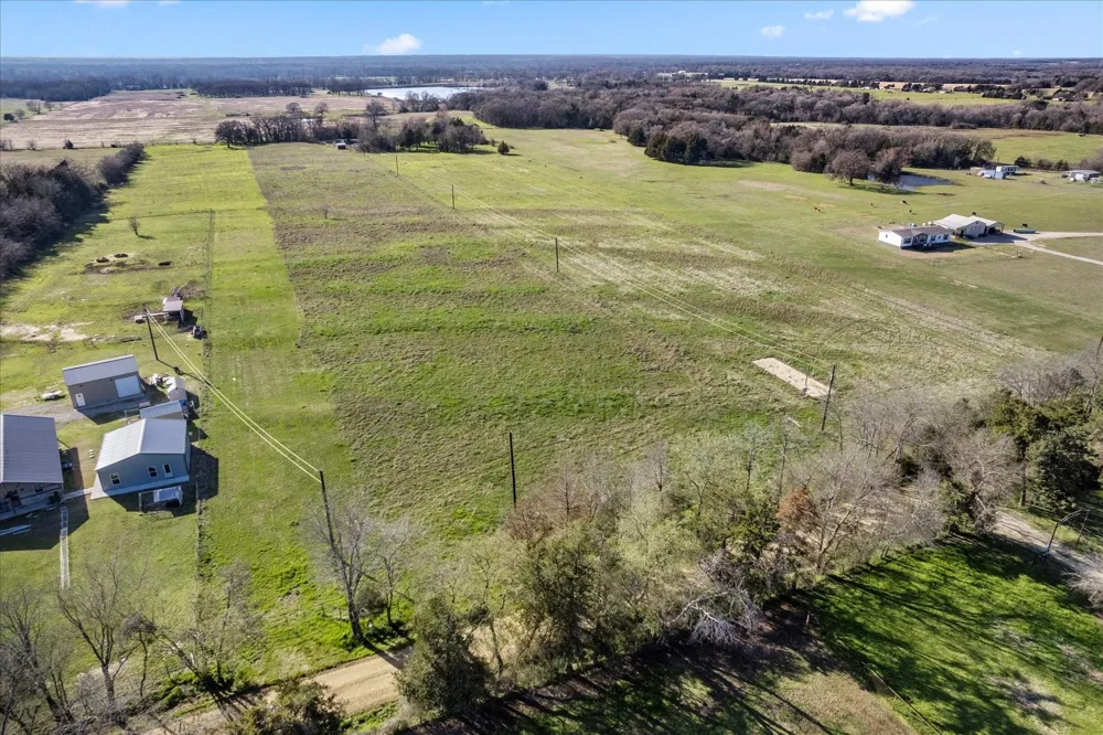 1550 County Road 1136 Cumby, TX 75433