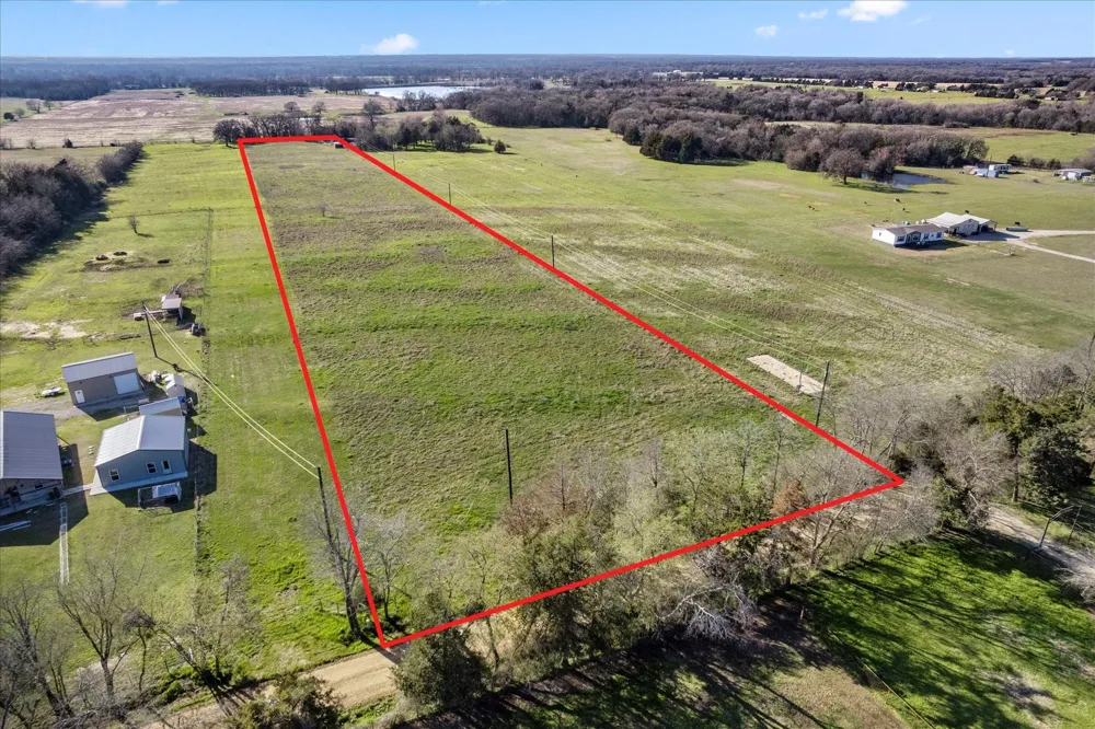 1550 County Road 1136 Cumby, TX 75433