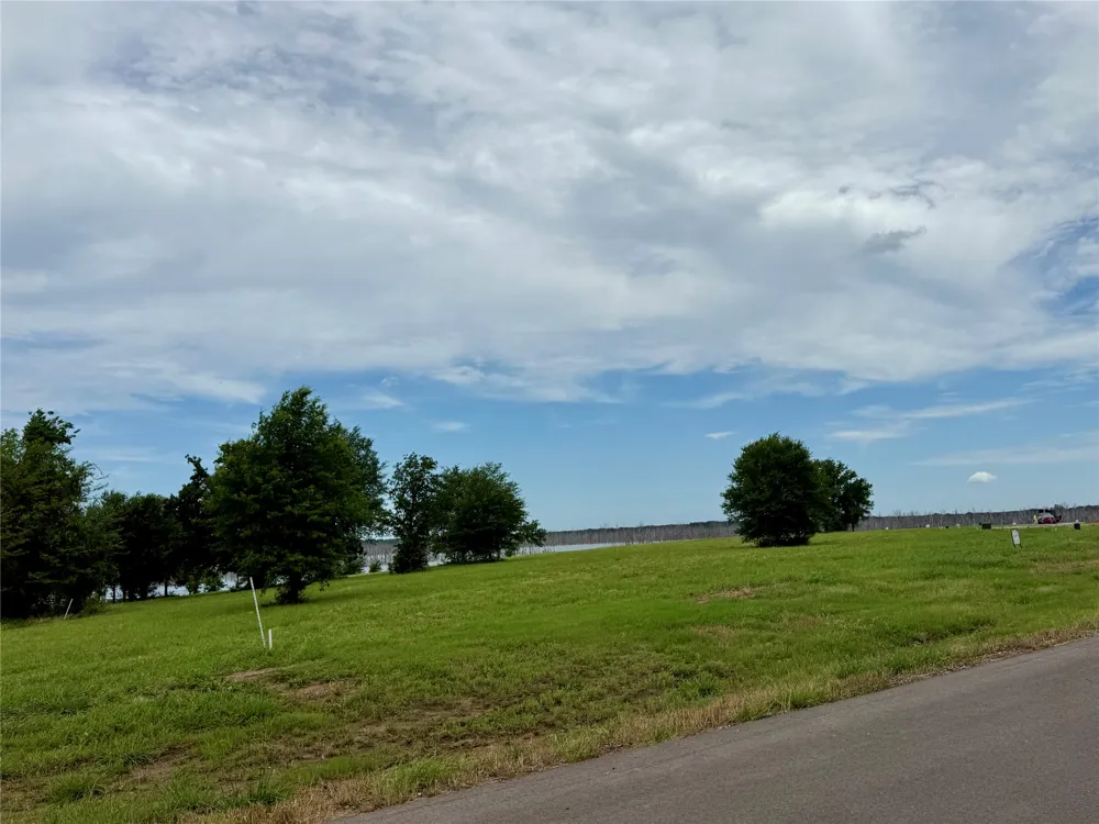 430 Shoreline Drive Dodd City, TX 75438