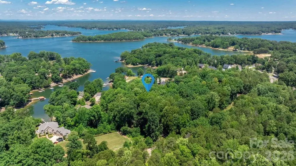120 Sawyer Lane Mooresville, NC 28117