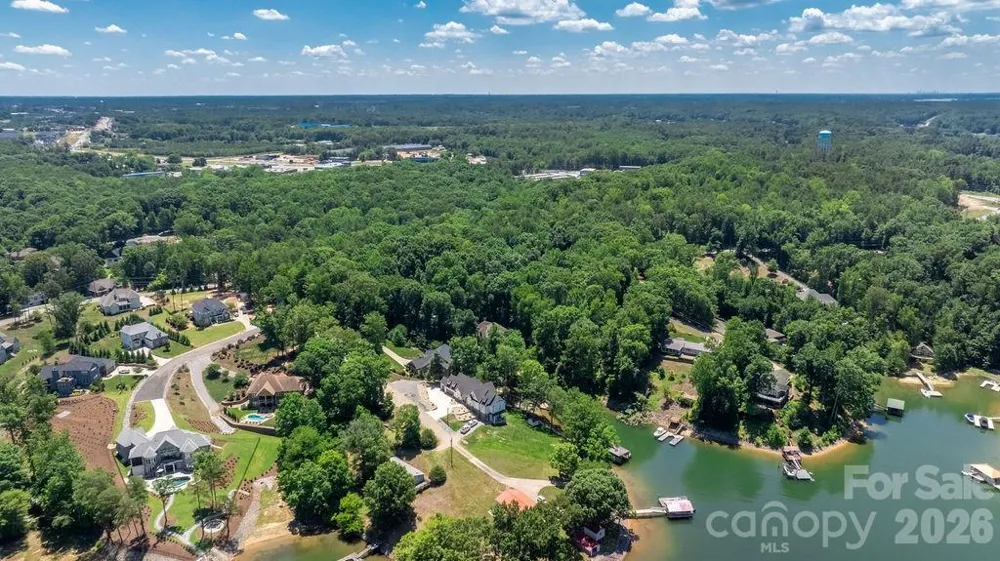 120 Sawyer Lane Mooresville, NC 28117