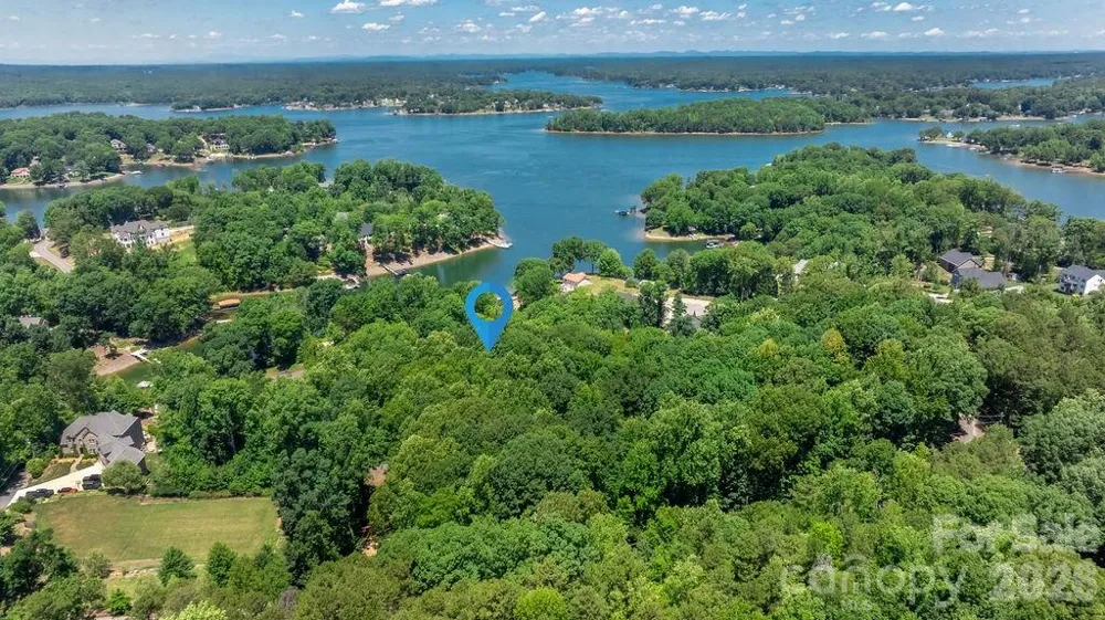 120 Sawyer Lane Mooresville, NC 28117
