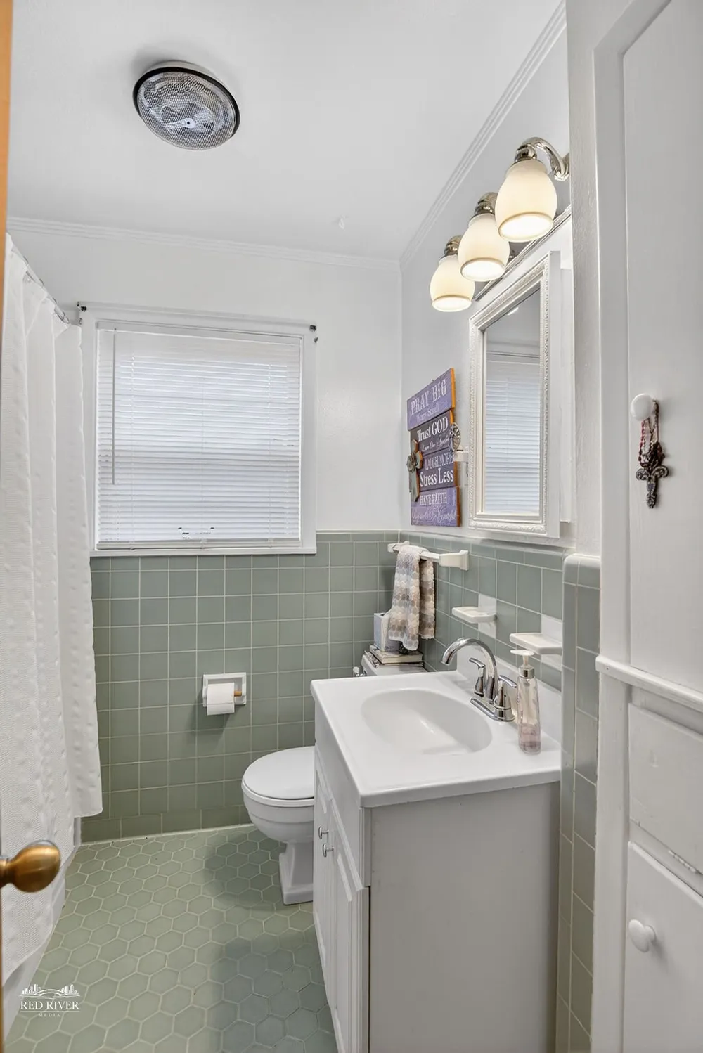 2010 Lovers Lane Shreveport, LA 71105