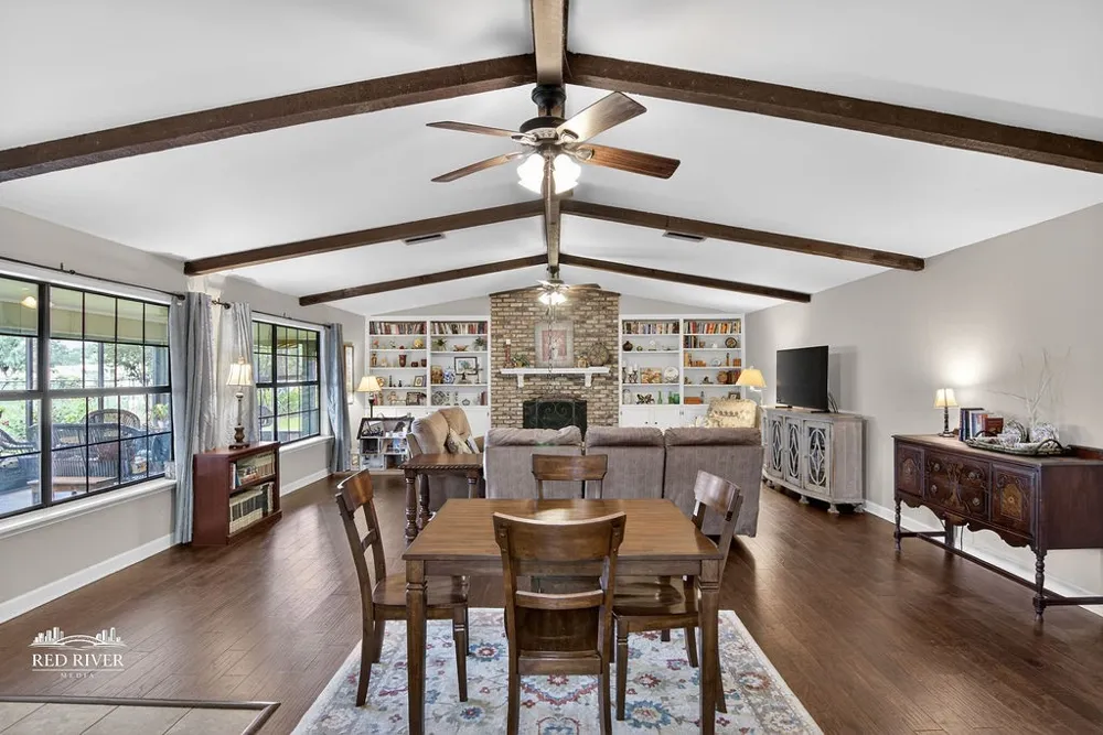 2010 Lovers Lane Shreveport, LA 71105
