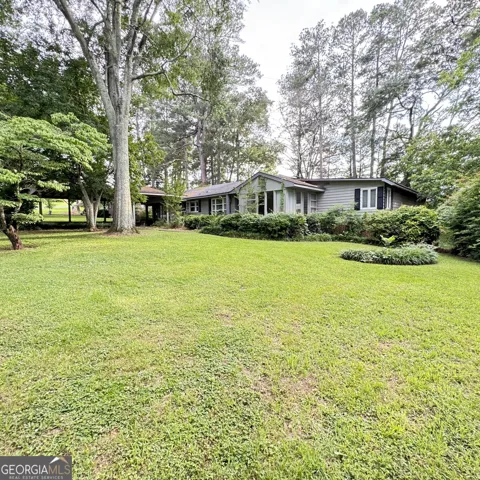 207 Iris DR