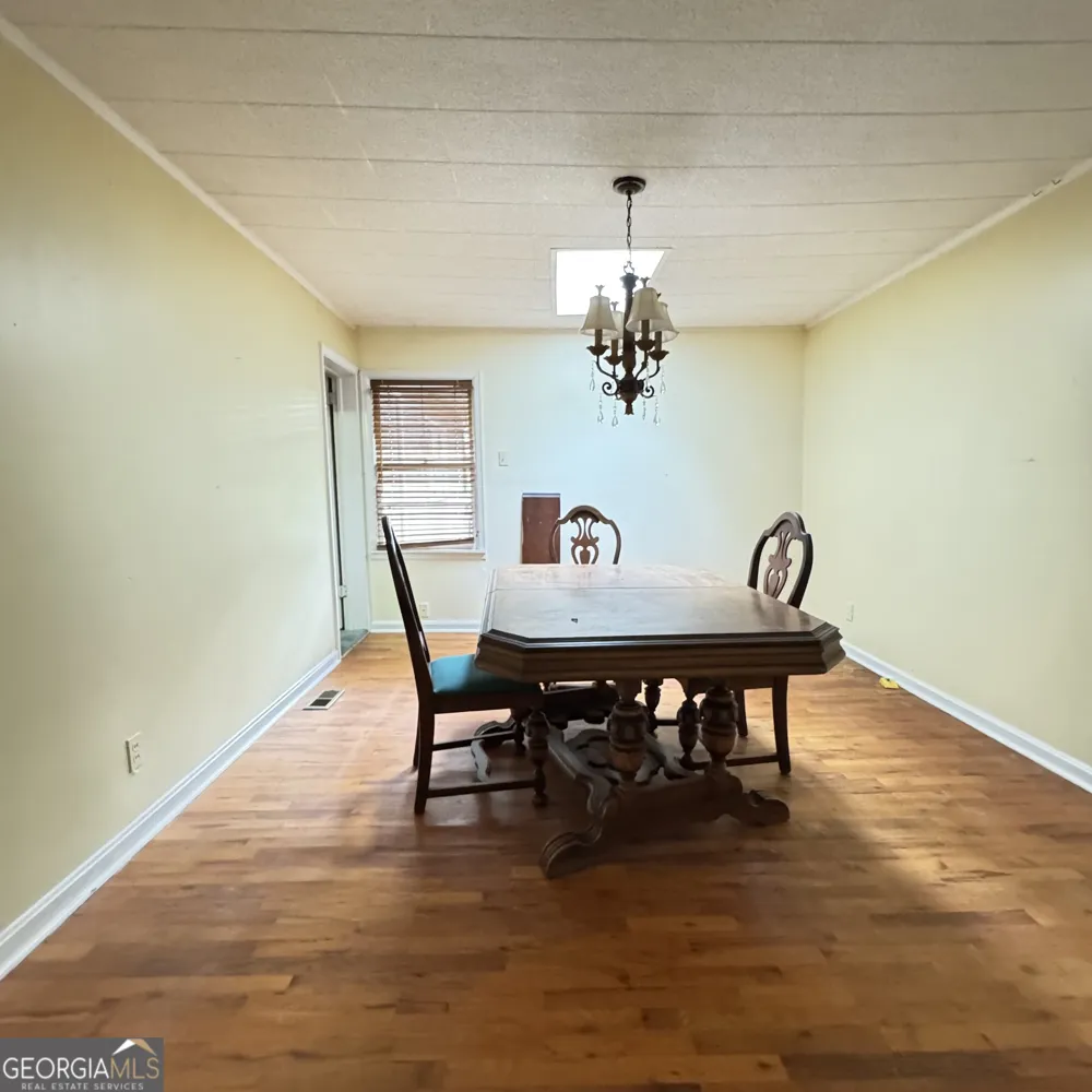 207 Iris DR Centre, AL 35960