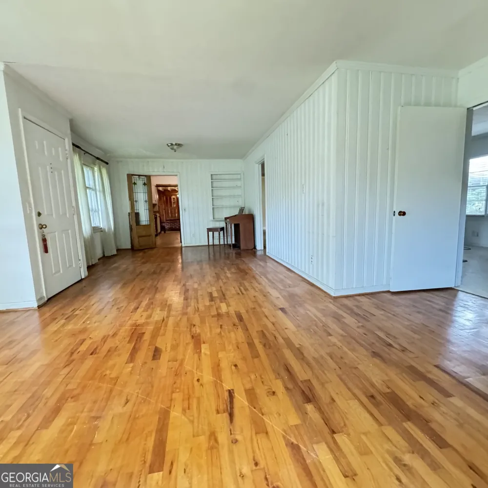 207 Iris DR Centre, AL 35960