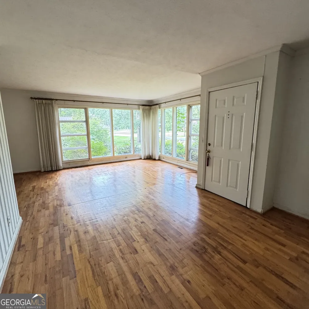 207 Iris DR Centre, AL 35960