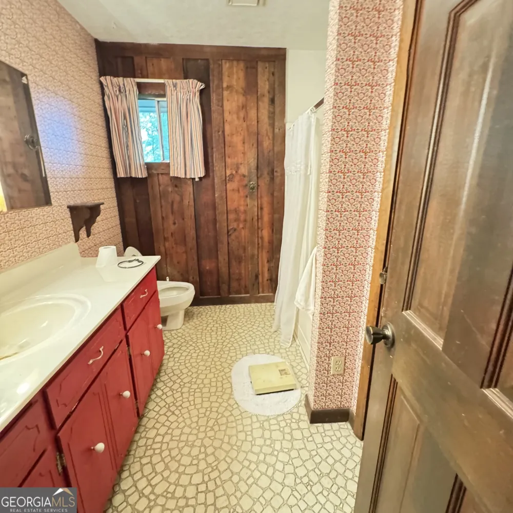 207 Iris DR Centre, AL 35960