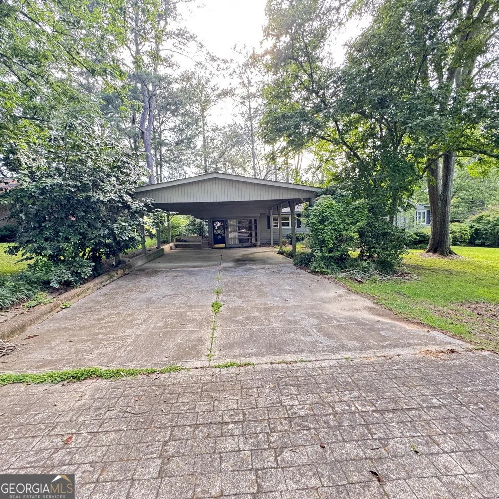 207 Iris DR Centre, AL 35960