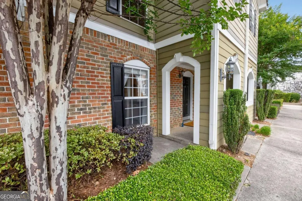816 Summer PL Norcross, GA 30071