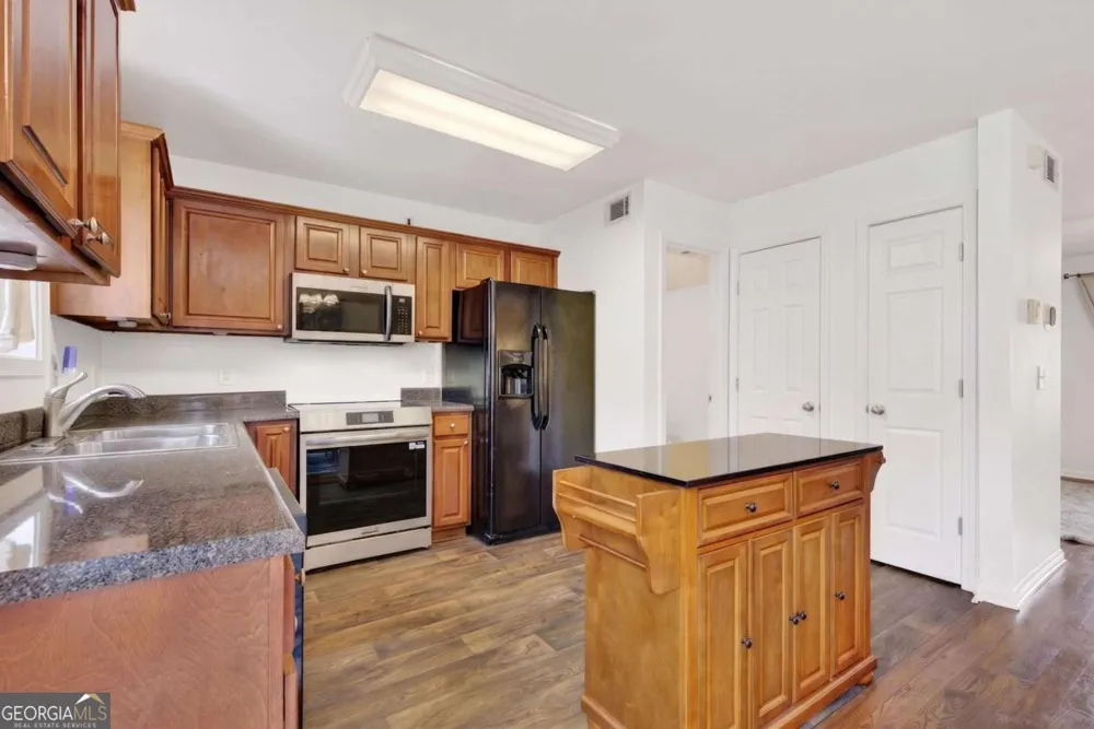 816 Summer PL Norcross, GA 30071