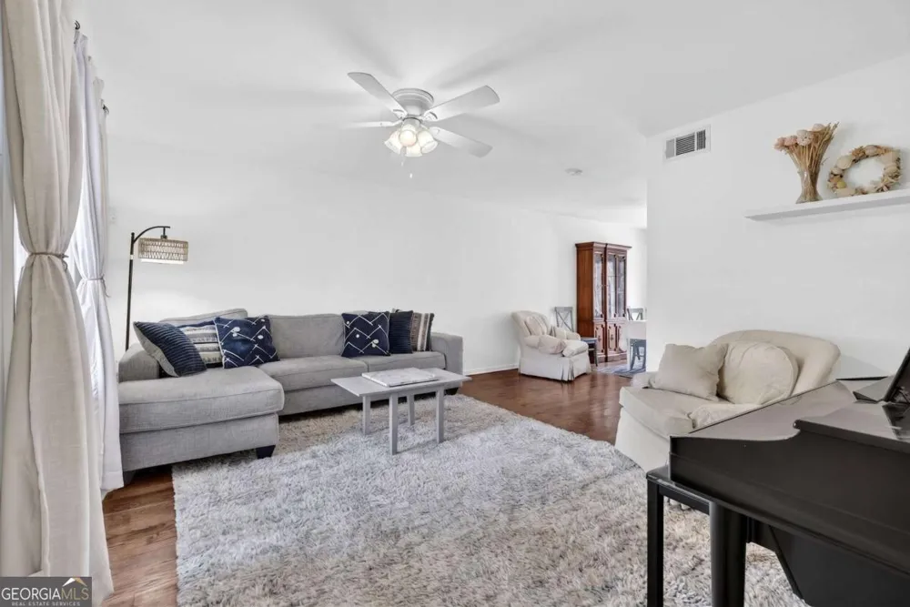 816 Summer PL Norcross, GA 30071