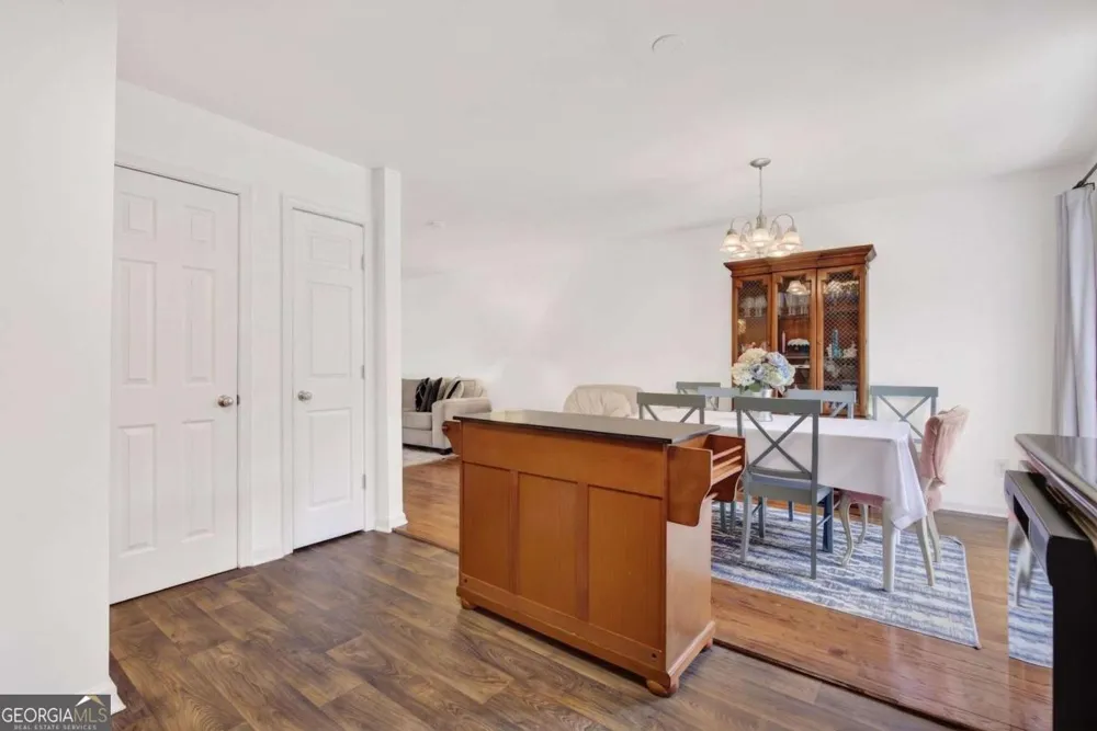 816 Summer PL Norcross, GA 30071