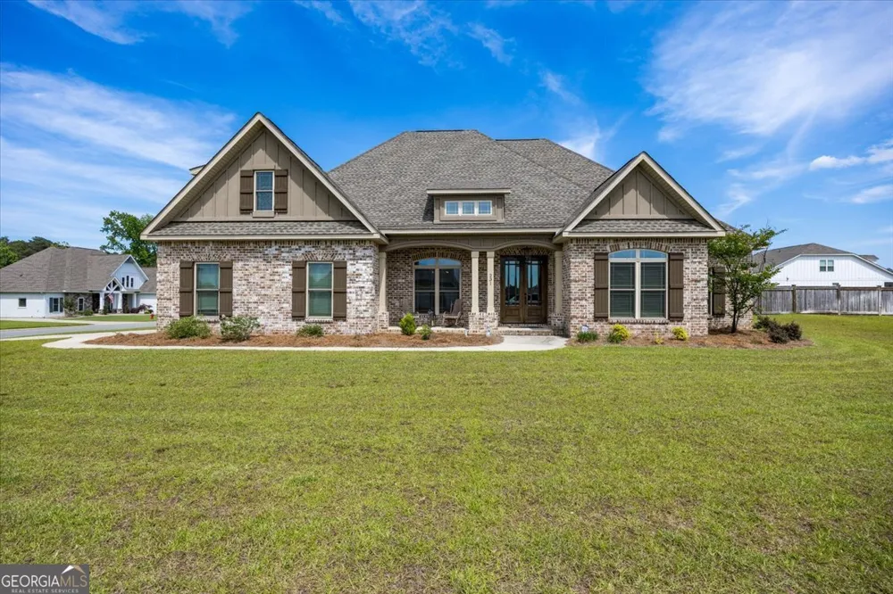 231 Flat Shoal DR Bonaire, GA 31005