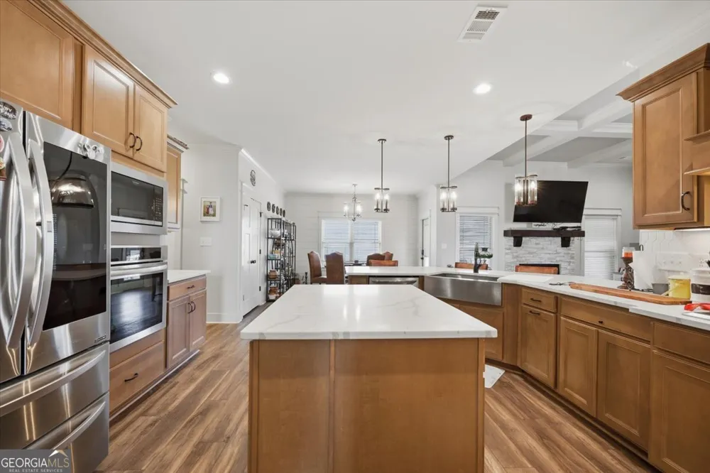 231 Flat Shoal DR Bonaire, GA 31005