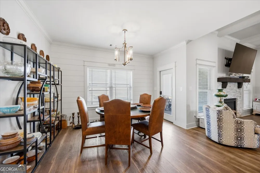231 Flat Shoal DR Bonaire, GA 31005