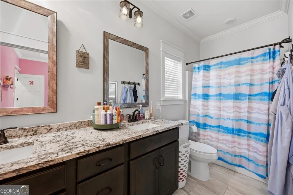 231 Flat Shoal DR Bonaire, GA 31005