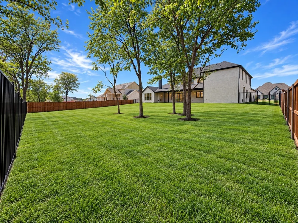 1412 Hidden Cove Lakewood Village, TX 75068