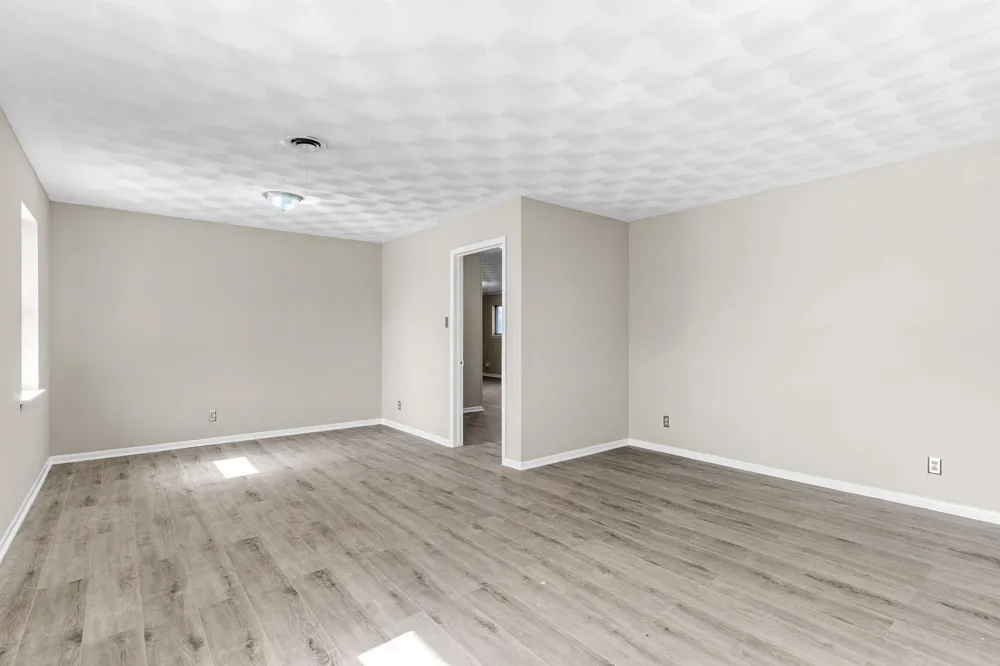 927 Poinsettia Drive Lancaster, TX 75146