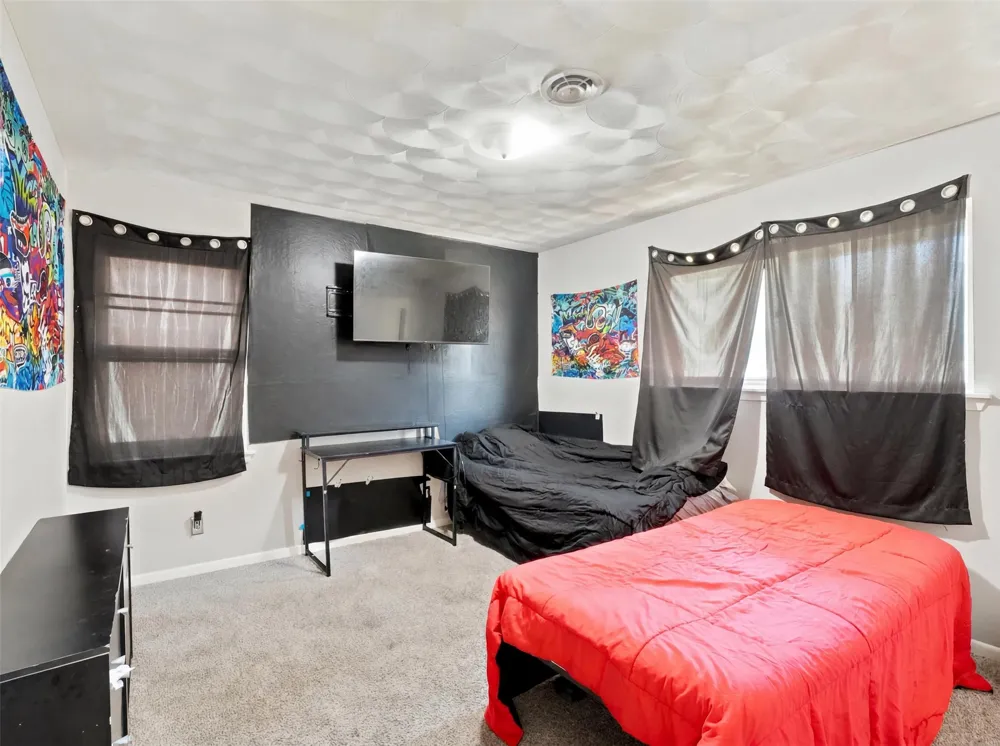 927 Poinsettia Drive Lancaster, TX 75146