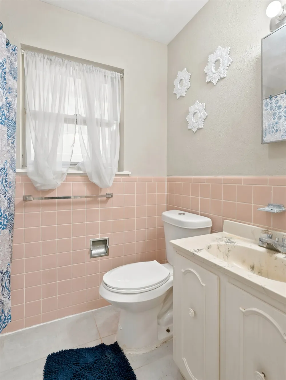 927 Poinsettia Drive Lancaster, TX 75146