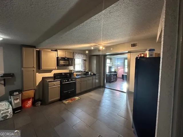 214 Cantyre ST Port Wentworth, GA 31407