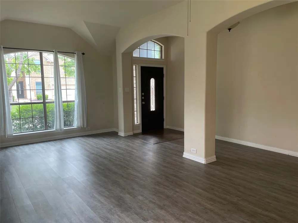 421 Brighton Street Roanoke, TX 76262