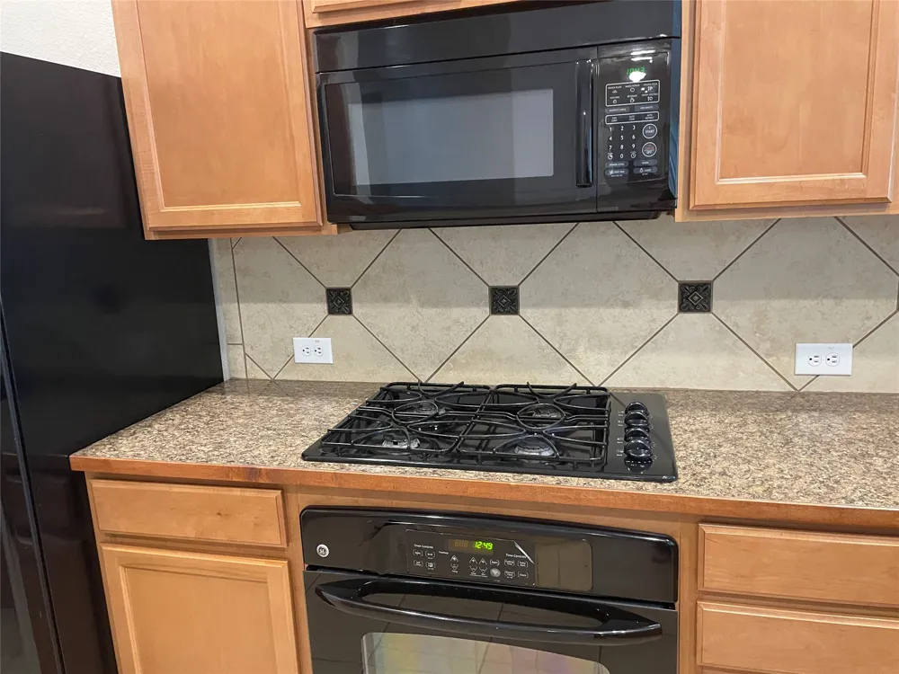 421 Brighton Street Roanoke, TX 76262