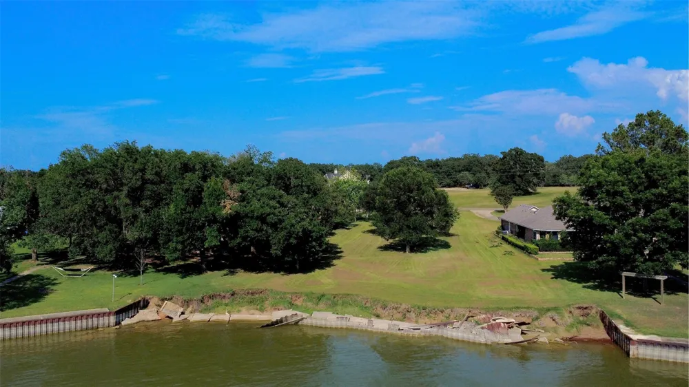 13016 Rudys Way Streetman, TX 75859