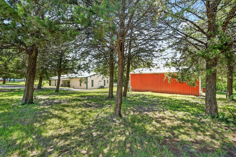8088 Telegraph Road Quinlan, TX 75474