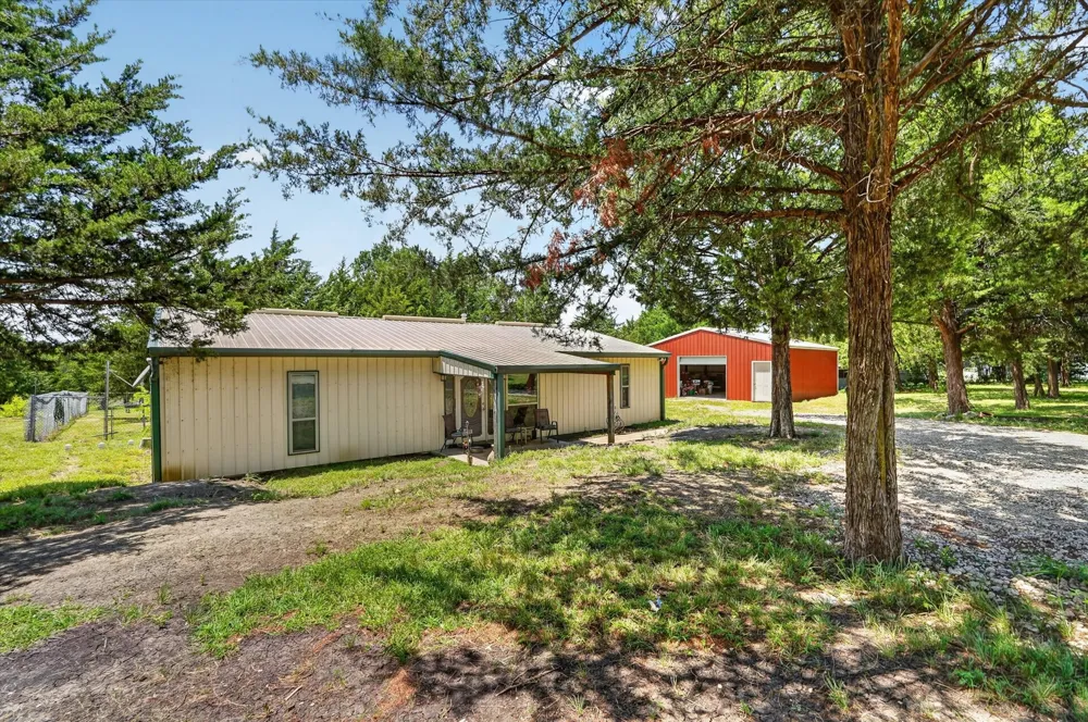 8088 Telegraph Road Quinlan, TX 75474