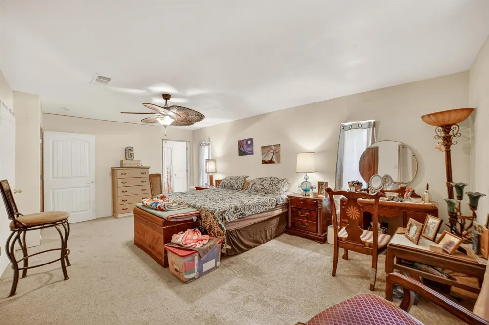 8088 Telegraph Road Quinlan, TX 75474