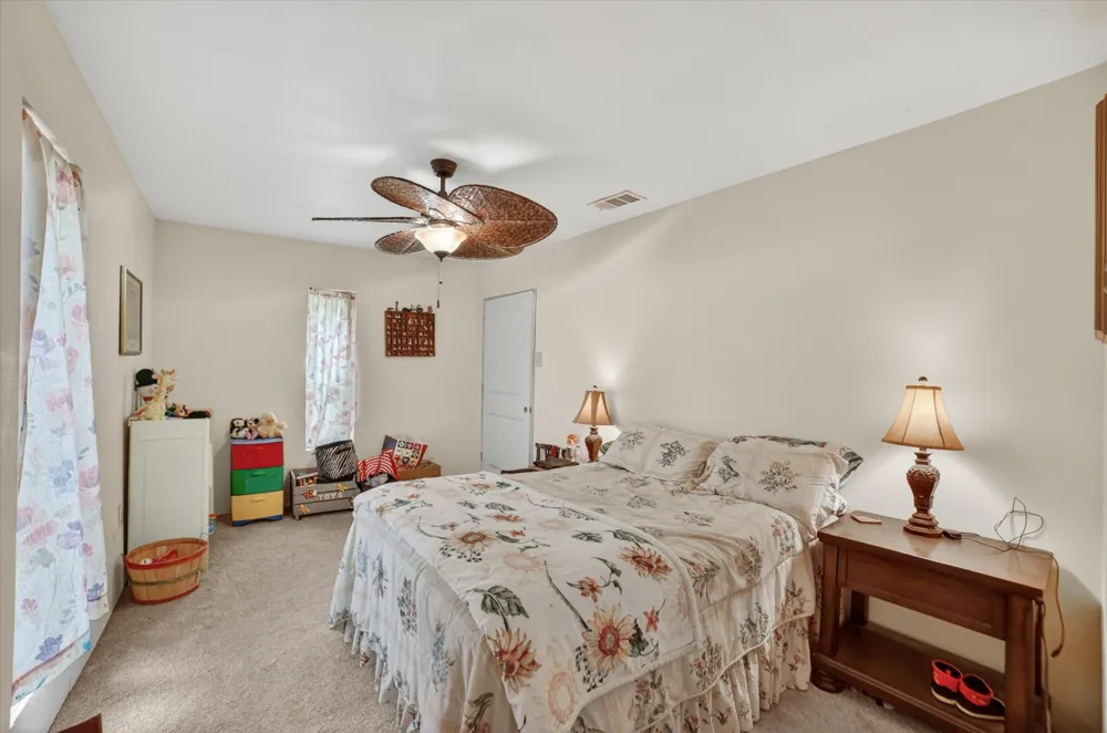 8088 Telegraph Road Quinlan, TX 75474