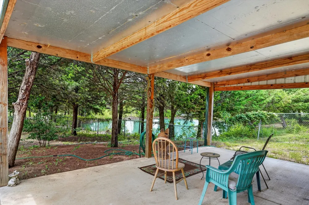8088 Telegraph Road Quinlan, TX 75474