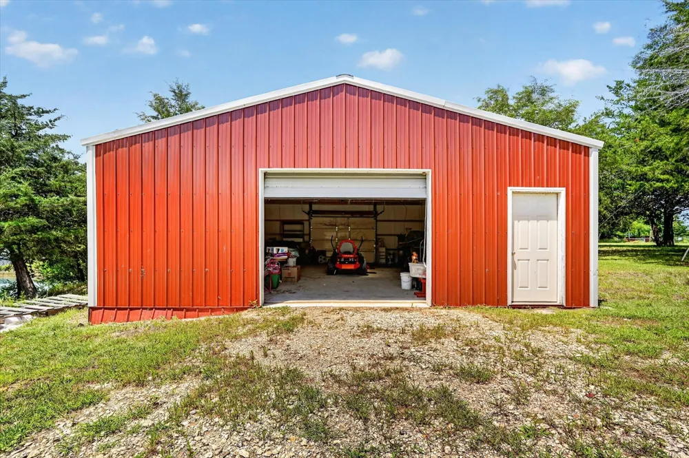 8088 Telegraph Road Quinlan, TX 75474