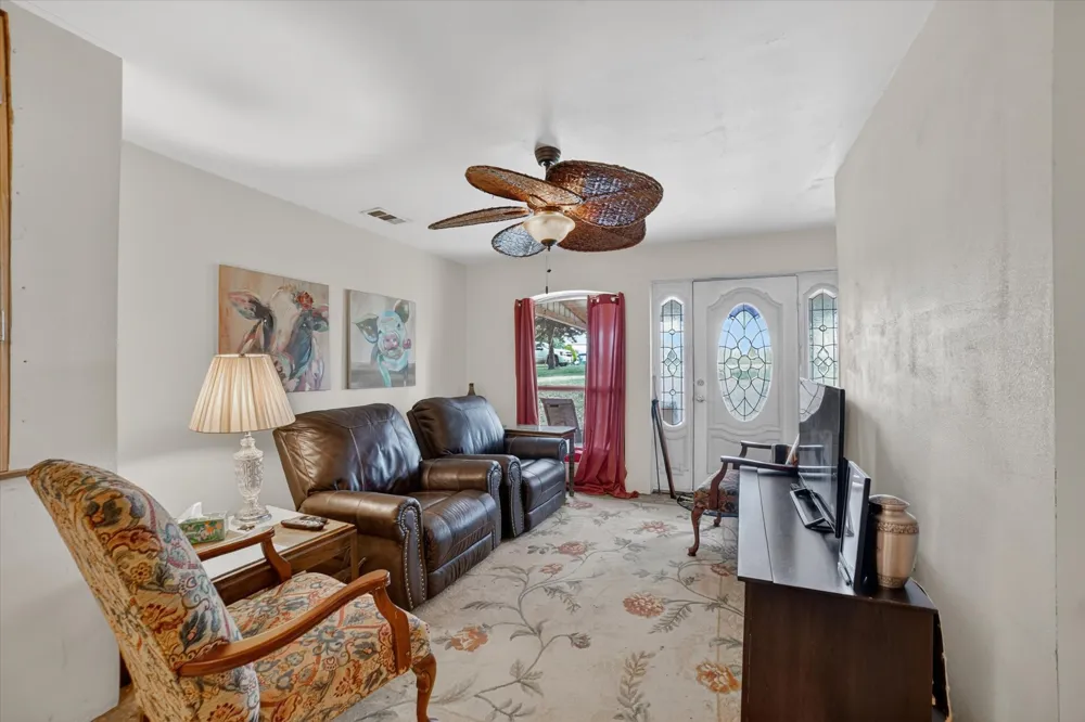8088 Telegraph Road Quinlan, TX 75474