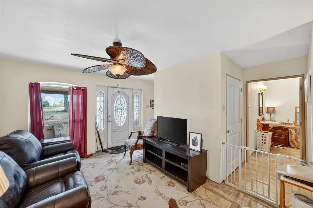 8088 Telegraph Road Quinlan, TX 75474